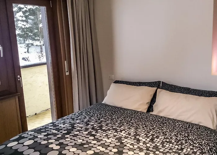 Des Alpes קאנזיי